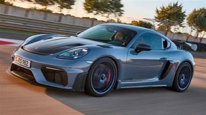 Did the Cayman replace the Boxster?