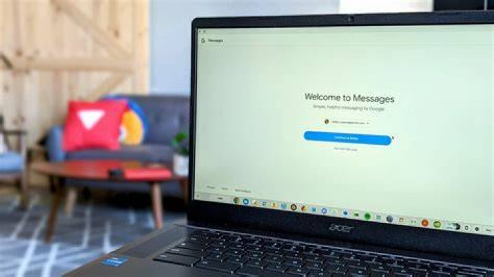How do I show messages on login?