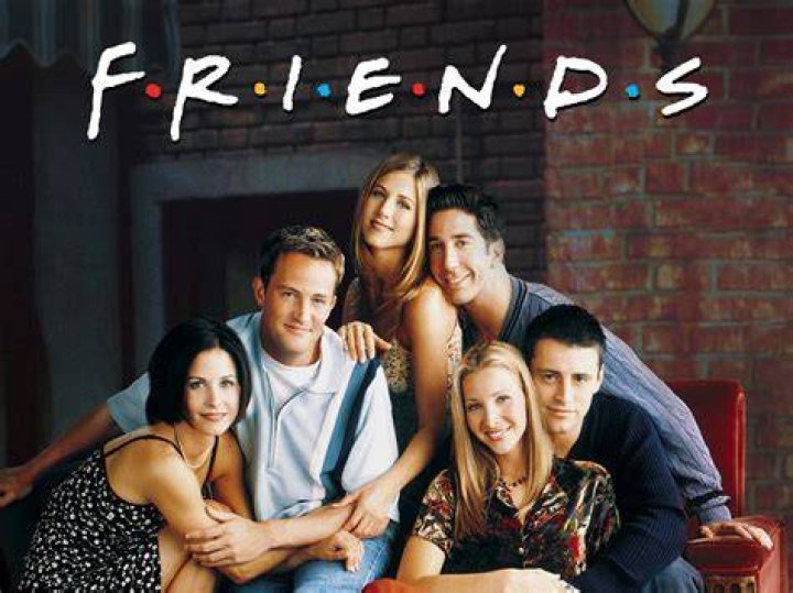 How does the first episode of Friends start?