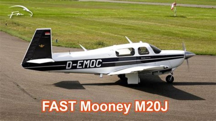 How fast is a Mooney M20J?