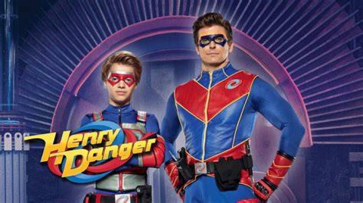 How many seasons of Henry danger are there on Netflix UK?