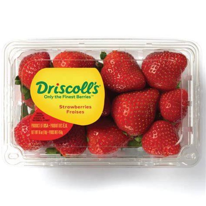 How many strawberries are in 16 oz?