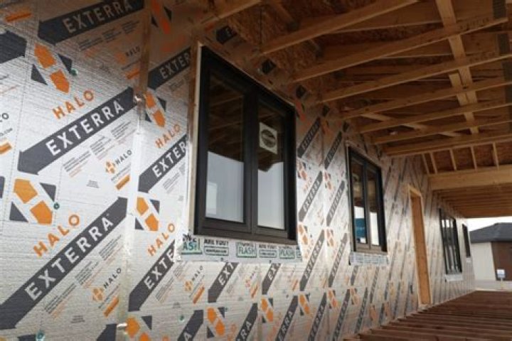 How thick should foam board insulation be?