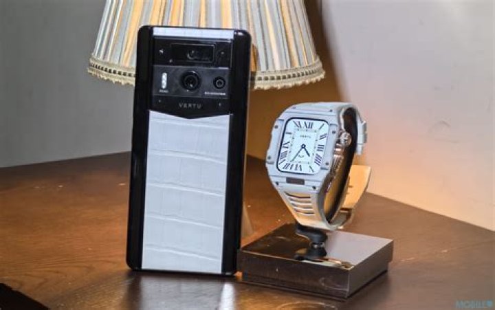 Is it okay to buy Hong Kong iPhone?