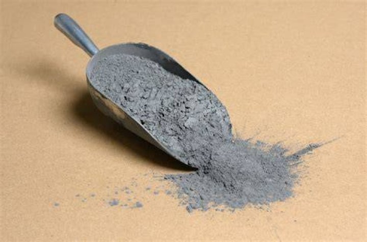 What is dark aluminum powder used for?