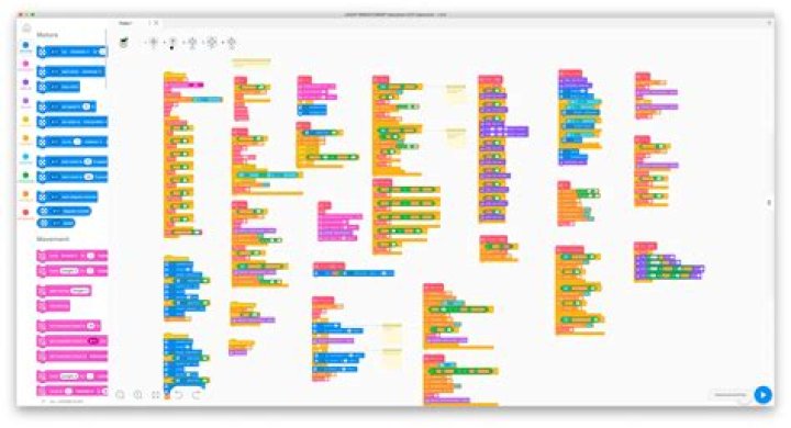 What programming language does Lego EV3 use?