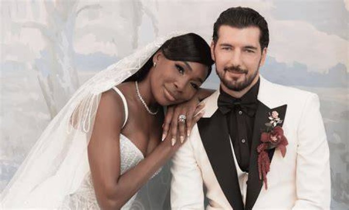 When did Andrea Kelly get married?
