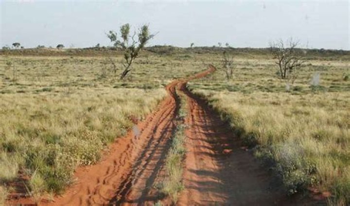 Where does the Canning Stock Route start and finish?