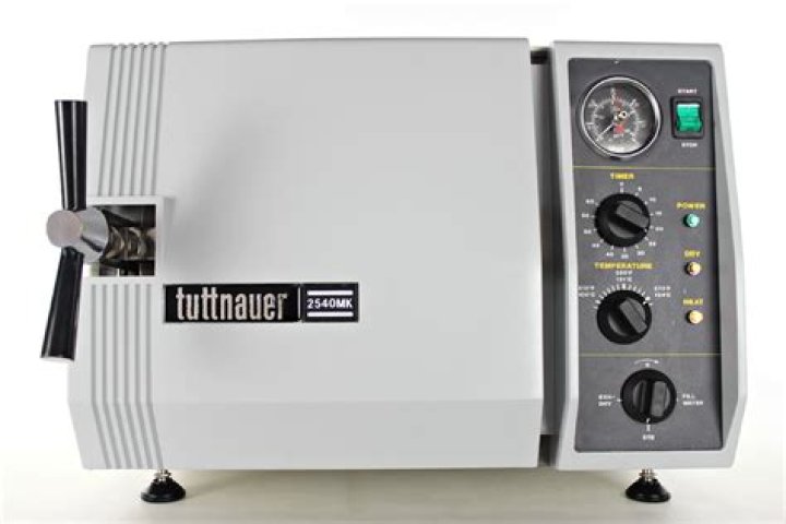 Where is tuttnauer made?