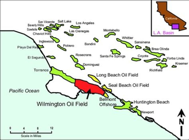 Where is Wilmington oil field located?