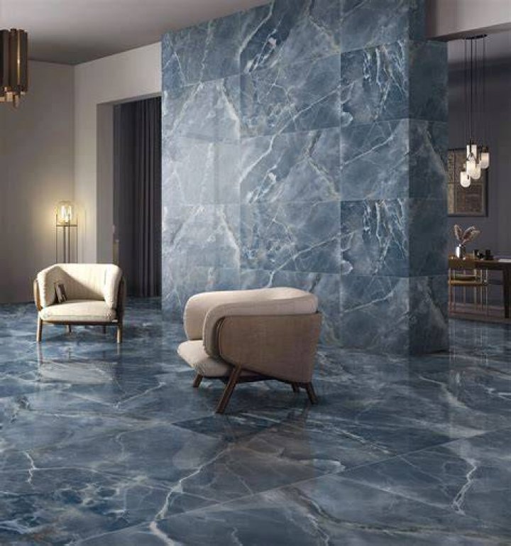 Which is the best colour for tiles?