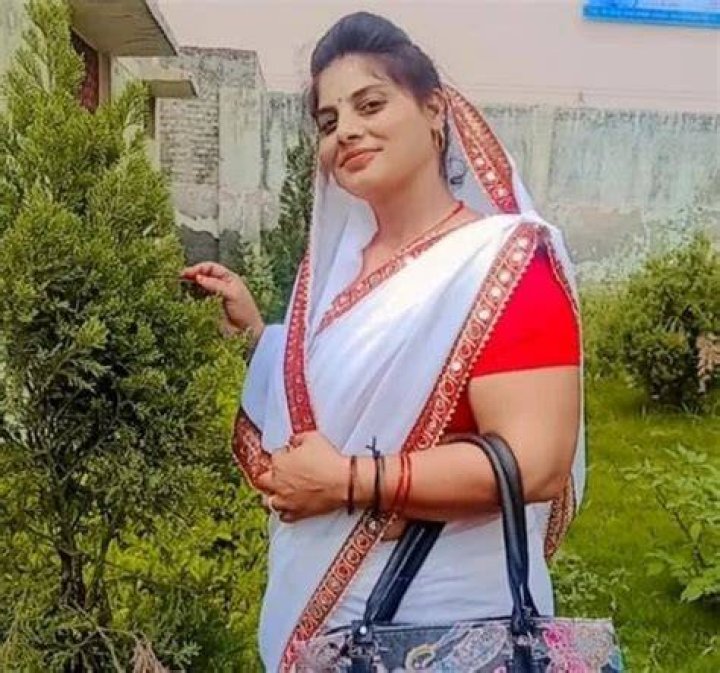 Who is Bhati caste?