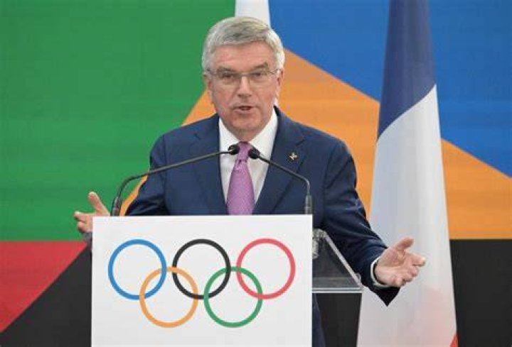 Who is the president of International Olympic Committee?