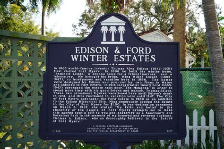 Who owns Edison and Ford Winter Estates?
