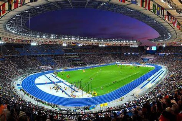 Who plays at Olympic stadium Berlin?