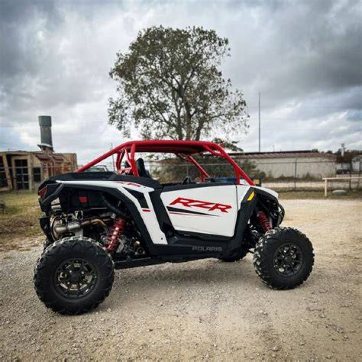 Will a RZR 1000 XP cage fit a 900s?